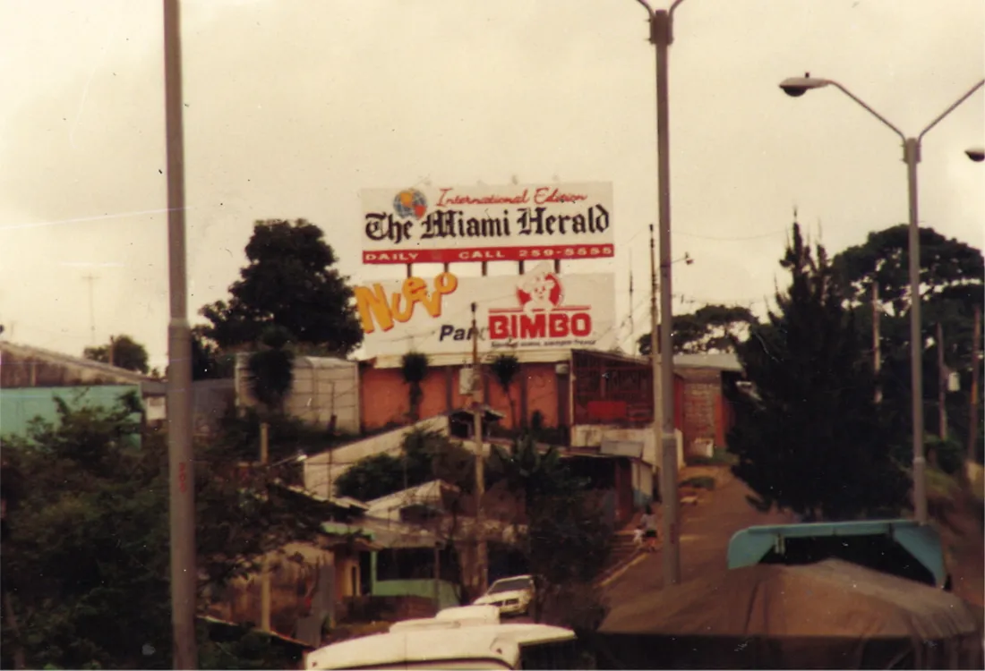 Archivo histórico de Color Visión — publicidad exterior en Costa Rica